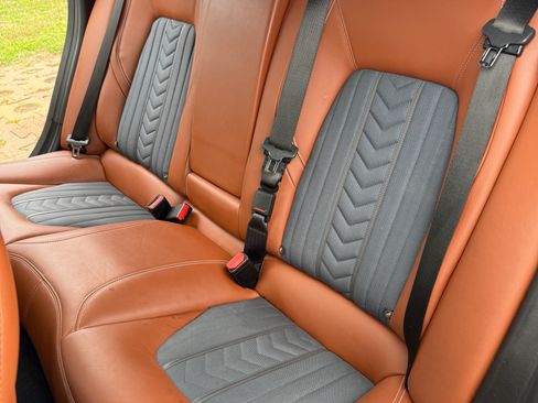 Used 2018 Maserati Ghibli S GranLusso image 13