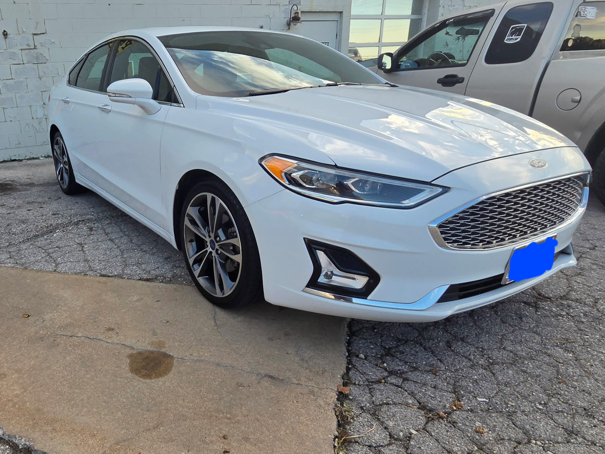 Used 2019 Ford Fusion Titanium AWD/4WD image 1