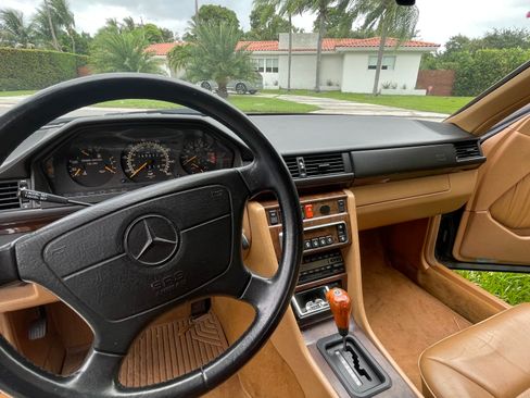 Used 1992 Mercedes-Benz 300 CE Coupe image 12