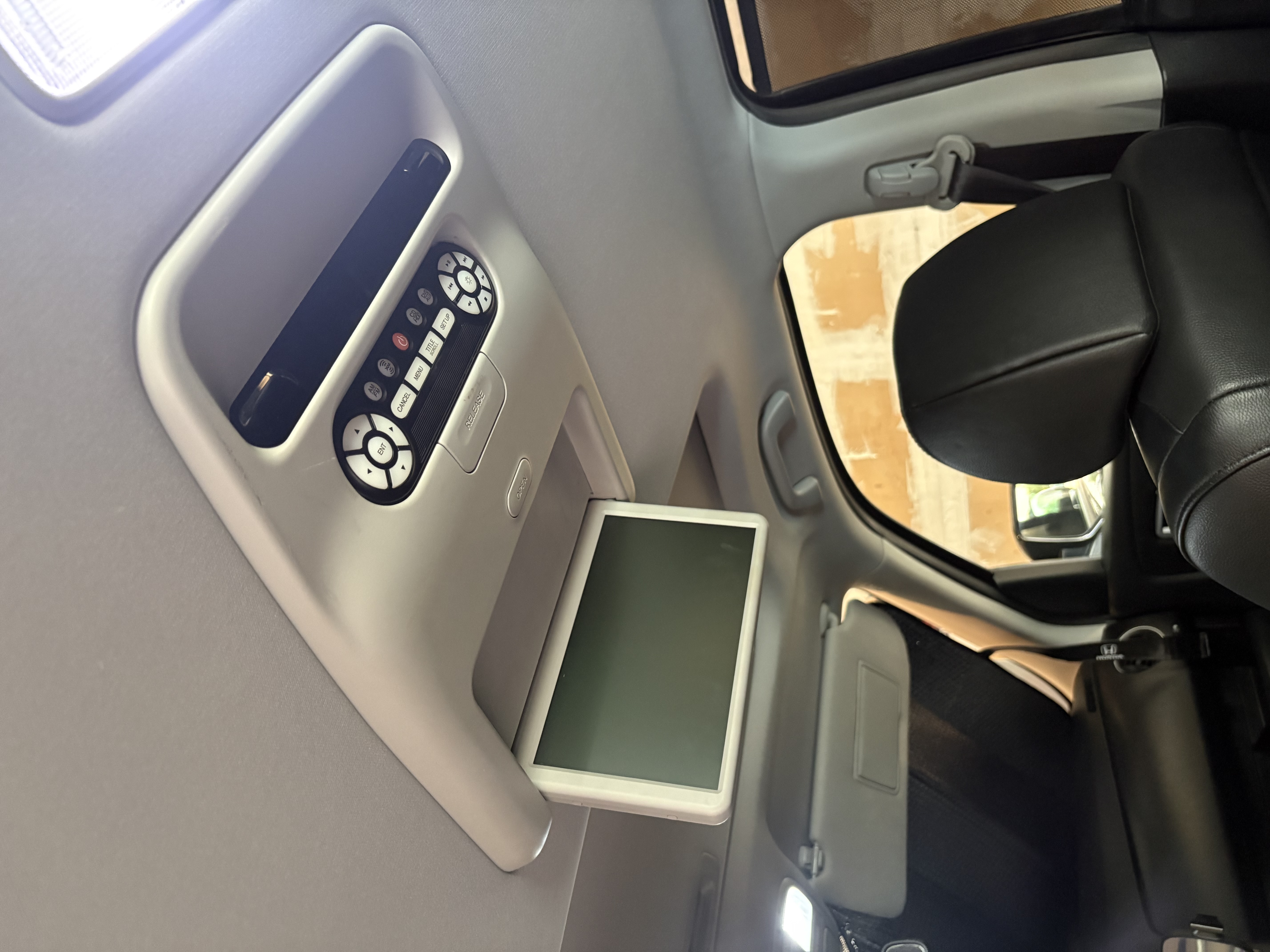 Used 2014 Honda Pilot Touring image 10