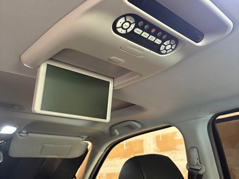 Used 2014 Honda Pilot Touring image 10