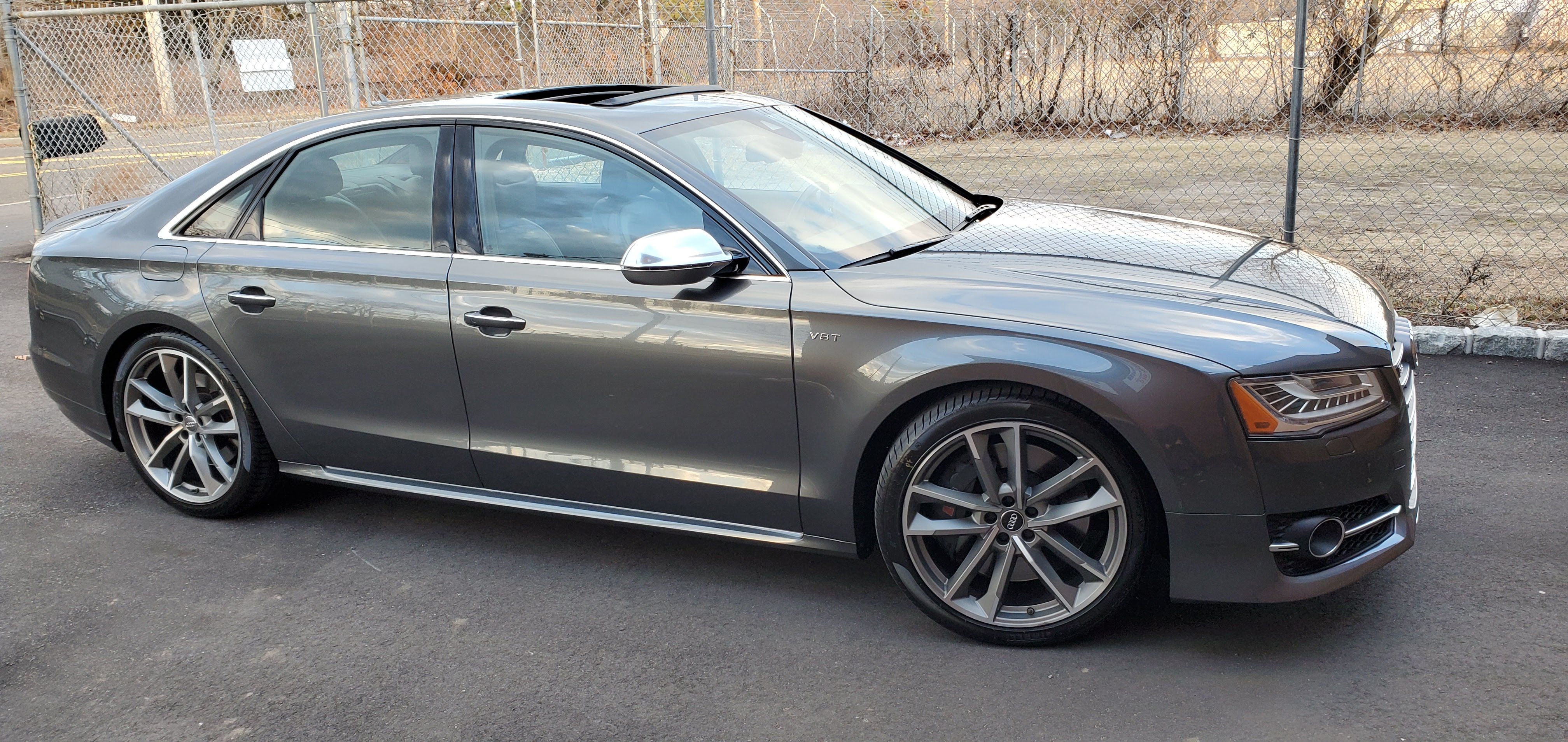 Used 2017 Audi S8 Plus AWD/4WD image 9
