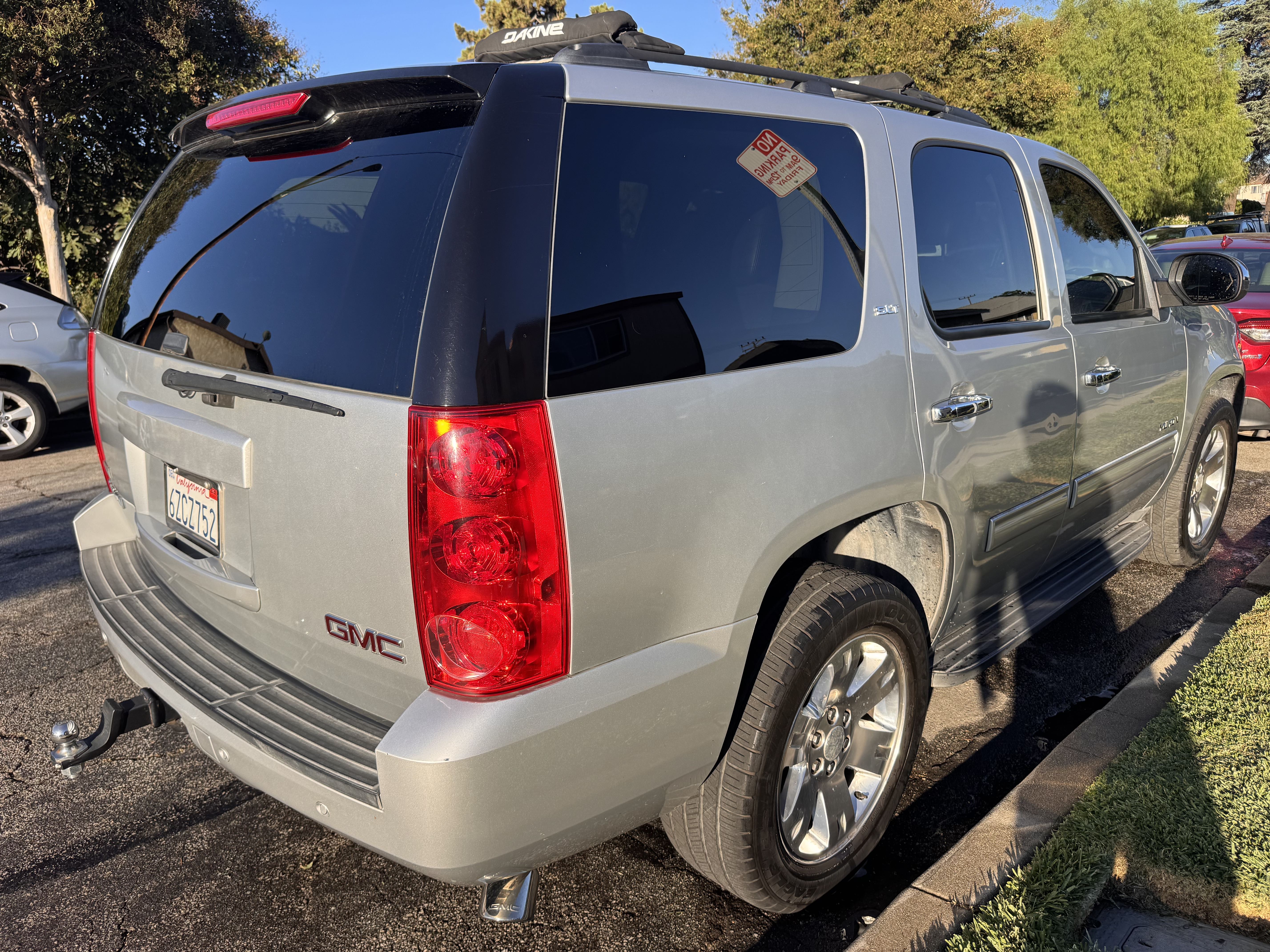 Used 2012 GMC Yukon SLT w/ Regional Value Package RWD image 5