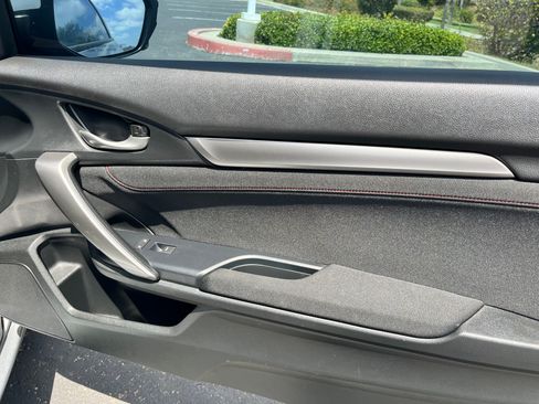 Used 2018 Honda Civic Si image 27