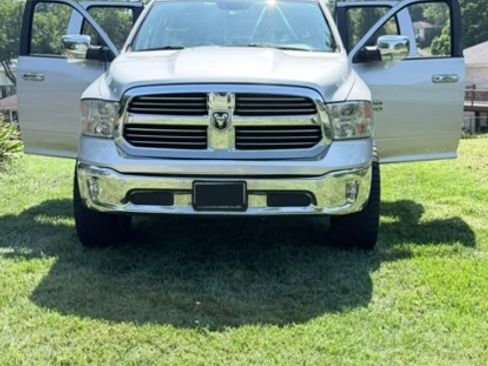 Used 2017 RAM 1500 Big Horn AWD/4WD image 18