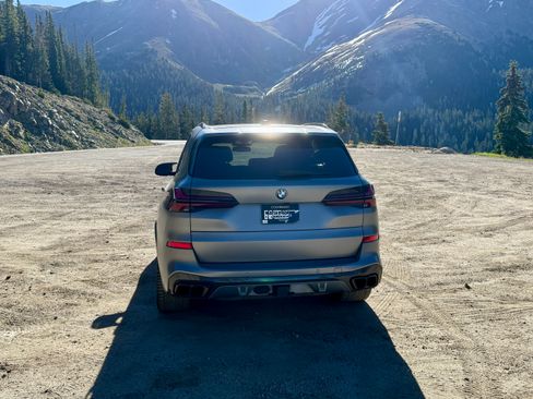 Used 2024 BMW X5 M60i AWD/4WD image 5