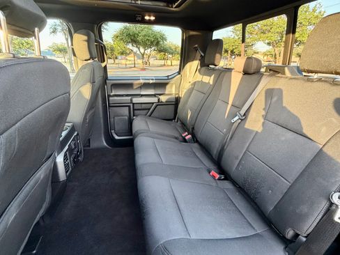 Used 2020 Ford F150 XLT w/ Equipment Group 302A Luxury AWD/4WD image 13