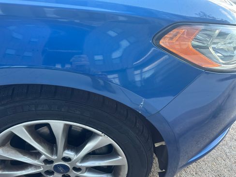 Used 2017 Ford Fusion SE FWD image 21