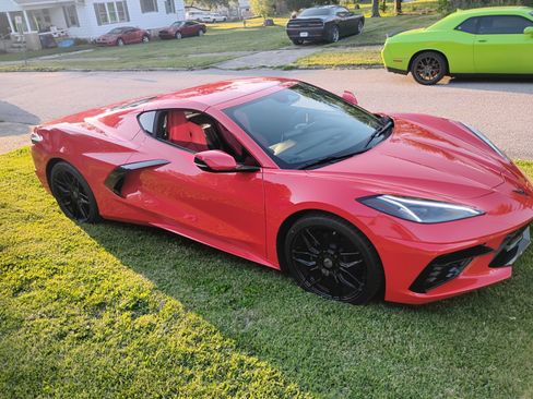 Used 2024 Chevrolet Corvette Stingray Coupe w/ 1LT RWD image 4