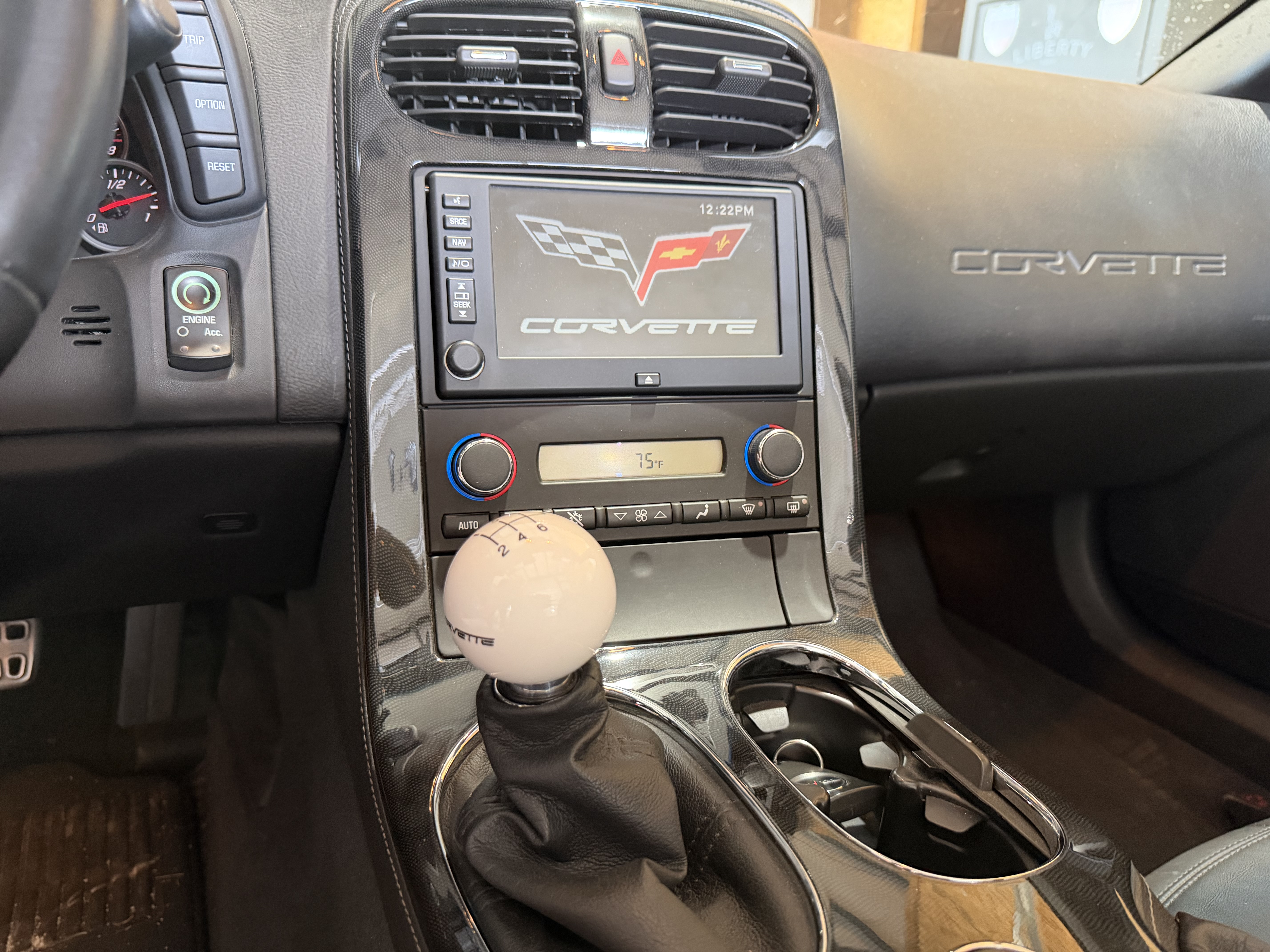Used 2013 Chevrolet Corvette 427 w/ Z06 Carbon Fiber Package RWD image 12