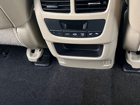 Used 2014 Acura MDX FWD image 23