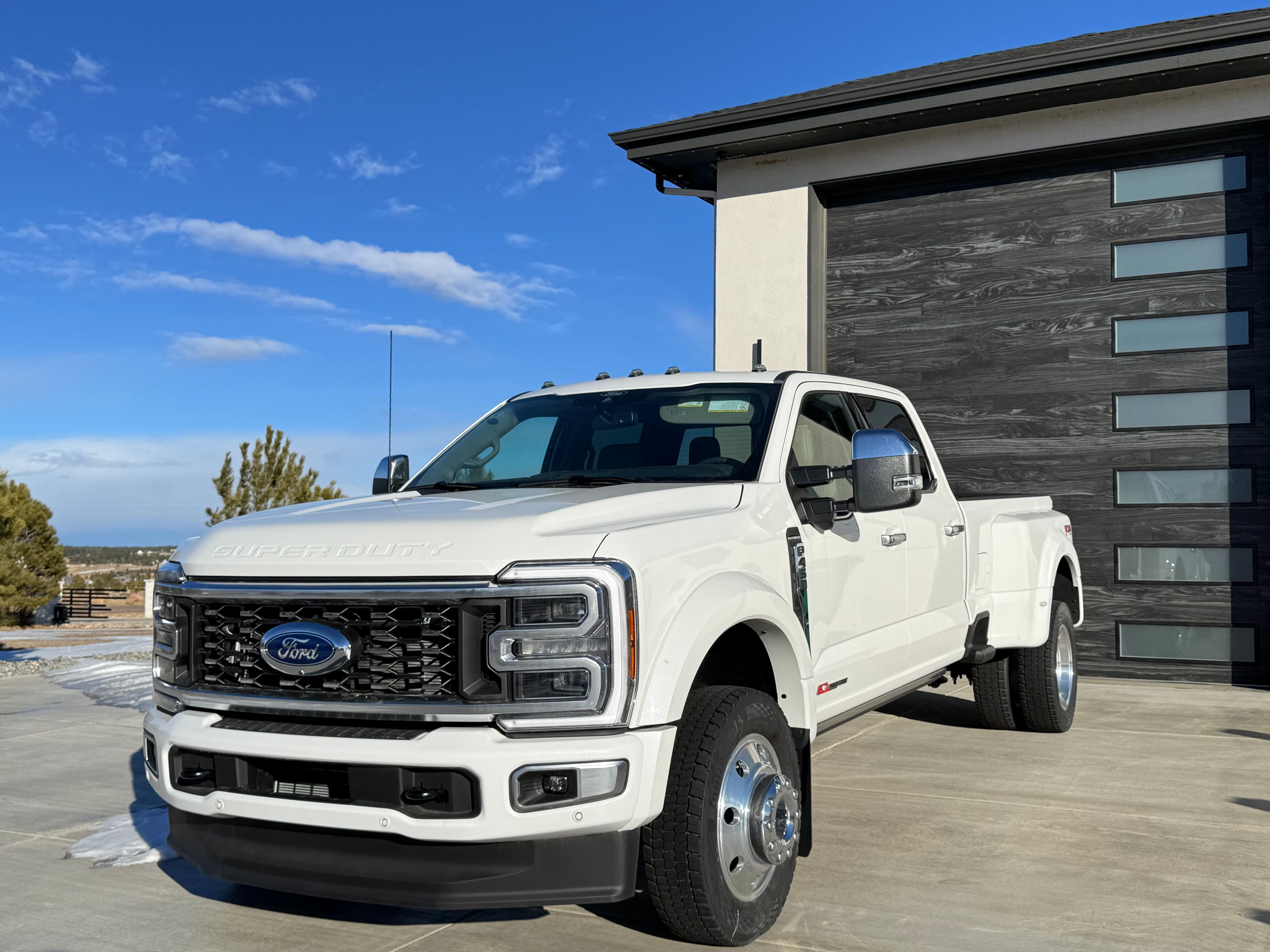 Used 2025 Ford F450 Platinum w/ Platinum Plus Package AWD/4WD image 16