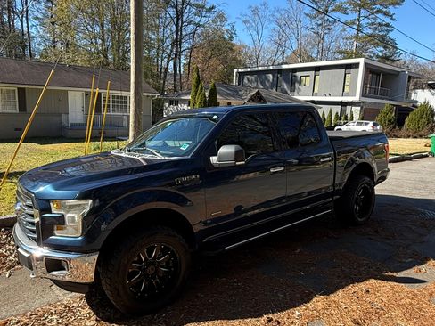 Used 2015 Ford F150 XLT w/ Equipment Group 302A Luxury image 28