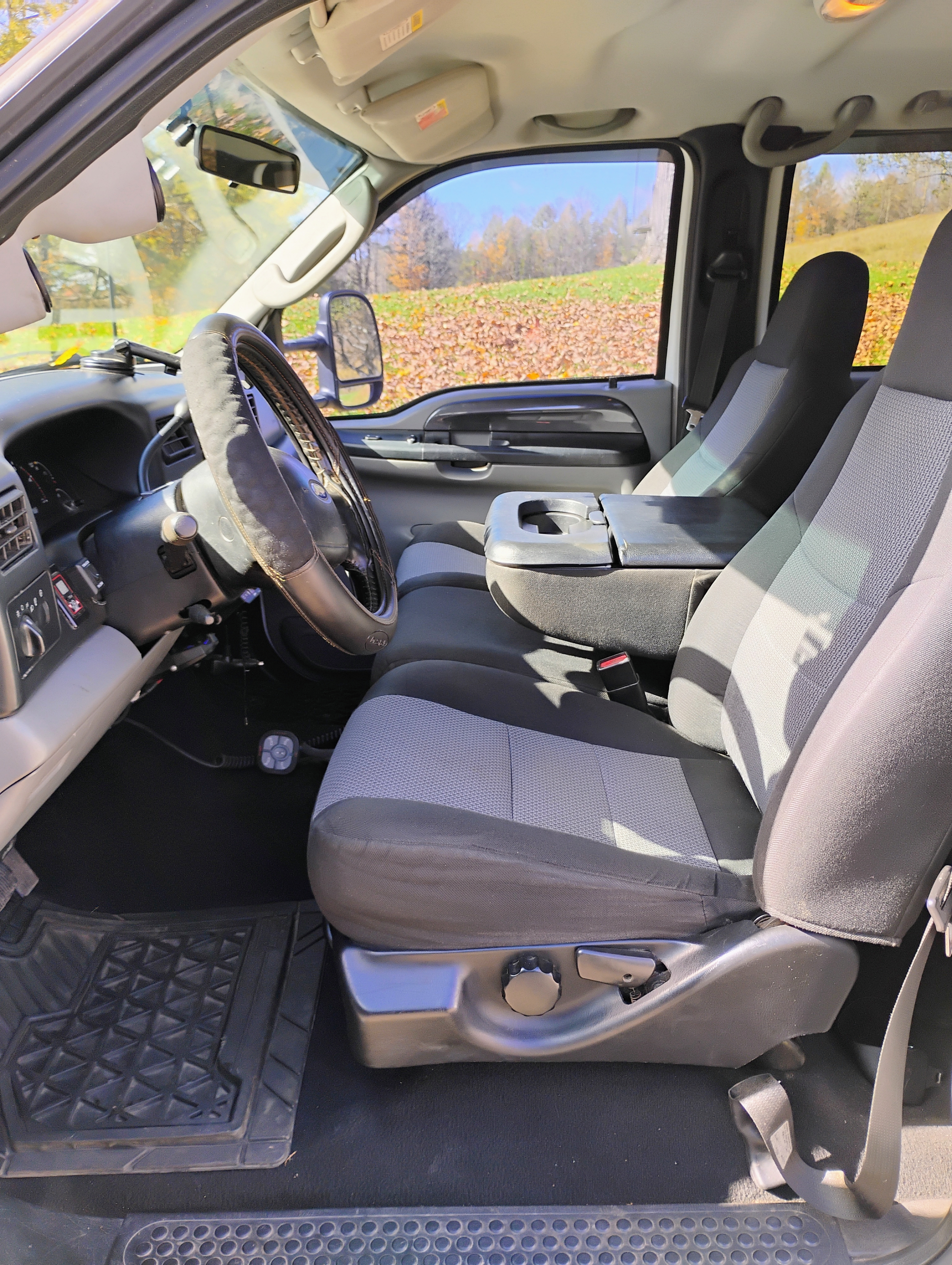 Used 2003 Ford F350 XLT AWD/4WD image 11