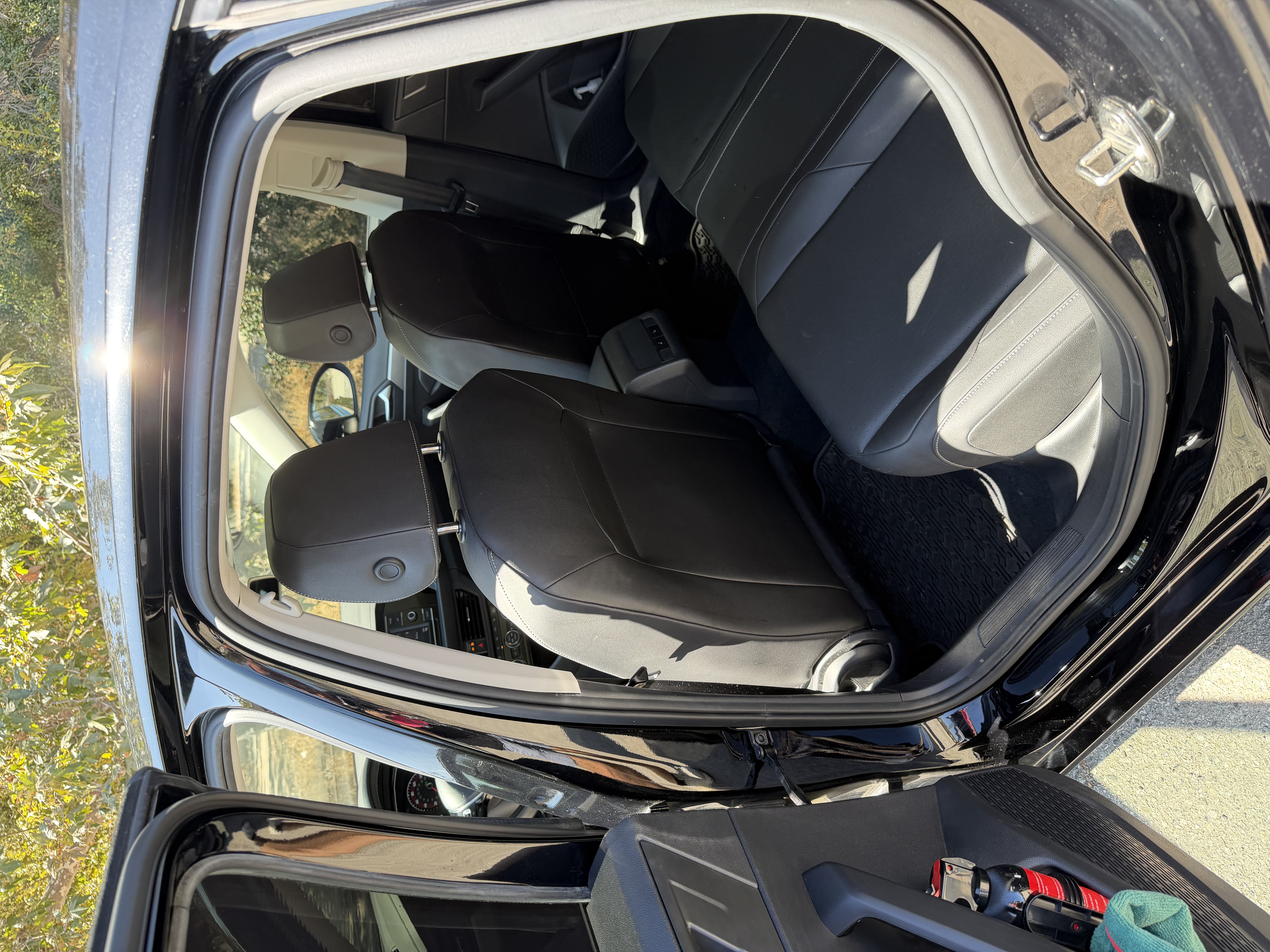 Used 2019 Volkswagen Jetta SE w/ Cold Weather Package FWD image 20