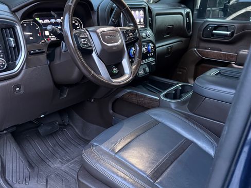 Used 2020 GMC Sierra 2500 Denali w/ Denali Ultimate Package image 11