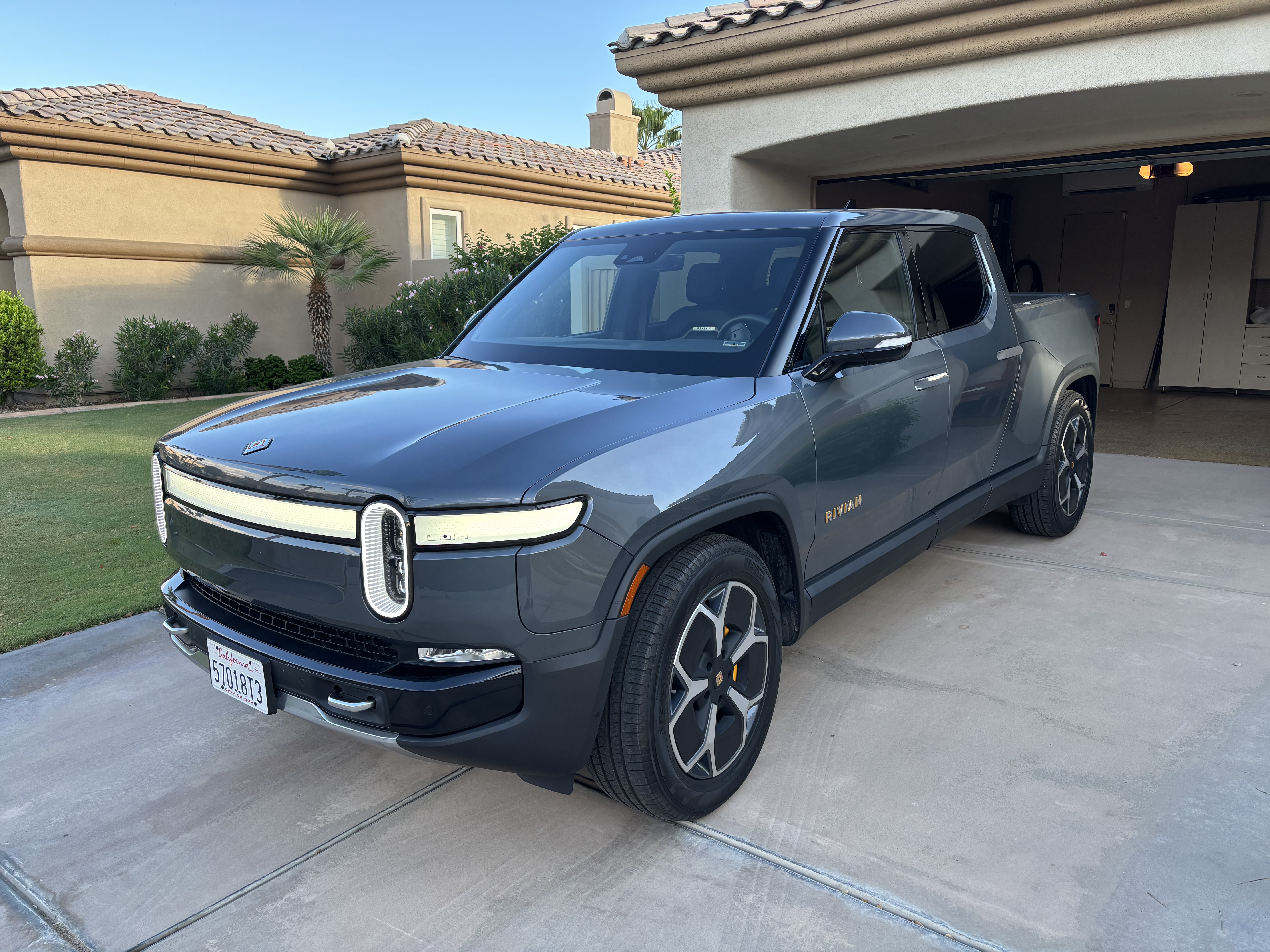 Used 2023 Rivian R1T Adventure Quad AWD/4WD image 1