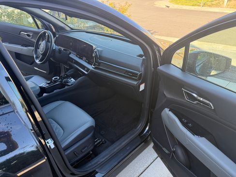 Used 2023 Kia Sportage X-Line Prestige image 11