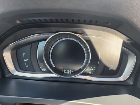 Used 2016 Volvo S60 T5 Cross Country Platinum image 2