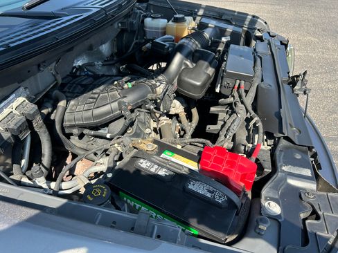 Used 2012 Ford F150 XLT w/ XLT Convenience Pkg image 28