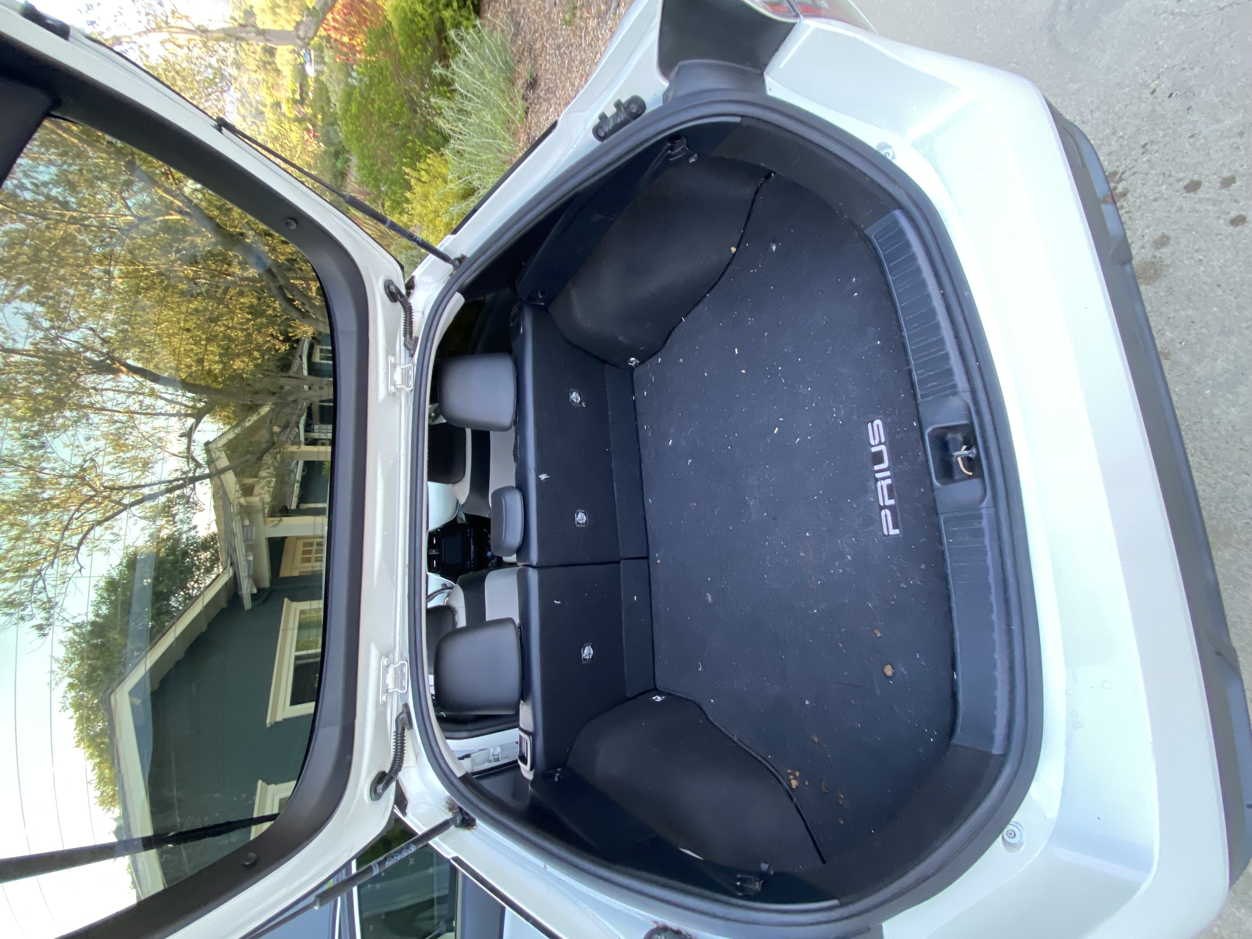 Used 2016 Toyota Prius Four Touring FWD image 14