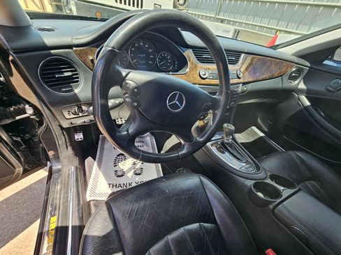 Used 2006 Mercedes-Benz CLS 500 image 27