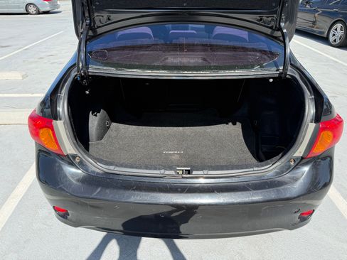Used 2010 Toyota Corolla LE w/ All Weather Guard Pkg FWD image 15