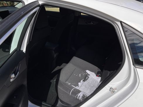 Used 2019 Kia Forte Sedan image 11