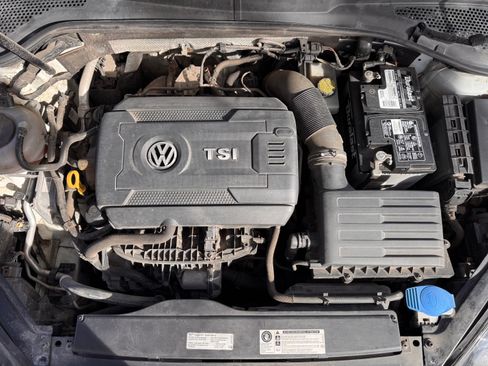 Used 2017 Volkswagen Golf Alltrack SE image 15