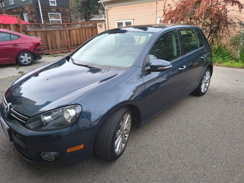 Used 2014 Volkswagen Golf TDI image 4