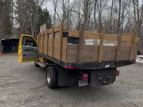 Used 2001 Ford F350 4x4 Regular Cab DRW Super Duty image 6