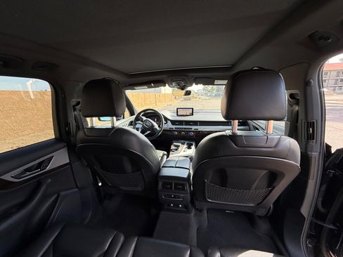 Used 2019 Audi Q7 2.0T Premium w/ Convenience Package AWD/4WD image 6