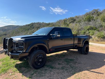 Used 2025 Ford F450 Platinum w/ FX4 Off-Road Package