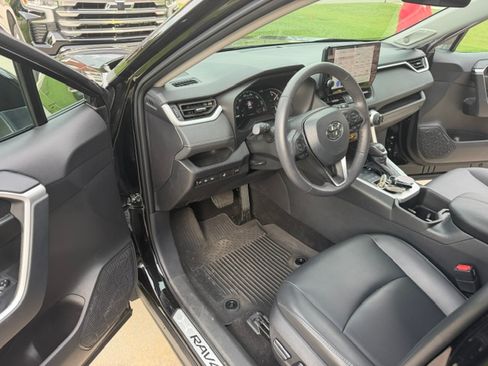 Used 2024 Toyota RAV4 XLE Premium w/ Weather Package AWD/4WD image 6