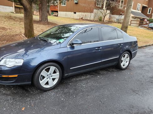 Used 2008 Volkswagen Passat Komfort image 1