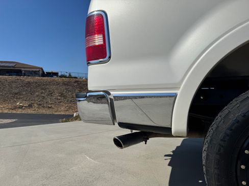 Used 2007 Lincoln Mark LT 4x4 image 6
