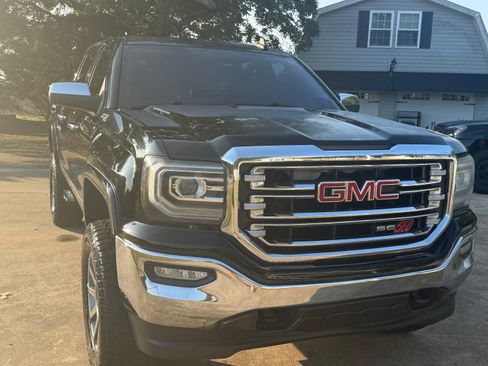 Used 2016 GMC Sierra 1500 SLT w/ Suspension Package, Off-Road AWD/4WD image 25