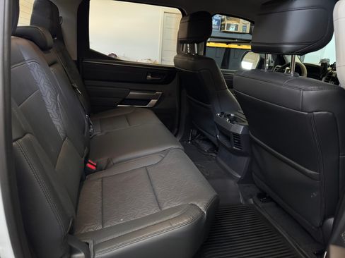 Used 2023 Toyota Tundra SR5 w/ SR5 Premium Package image 23