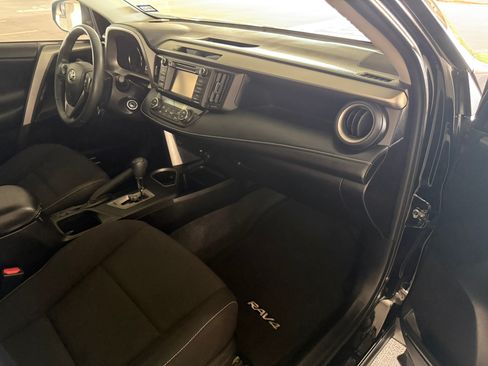 Used 2016 Toyota RAV4 XLE FWD image 25