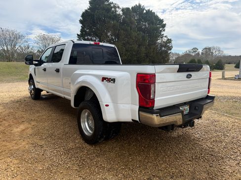 Used 2020 Ford F350 XL w/ STX Appearance Package image 4