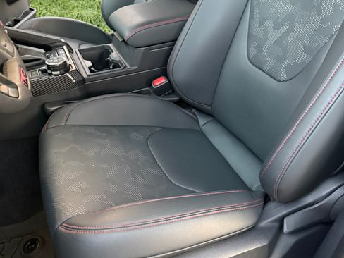 Used 2025 Toyota Tacoma TRD Pro image 9