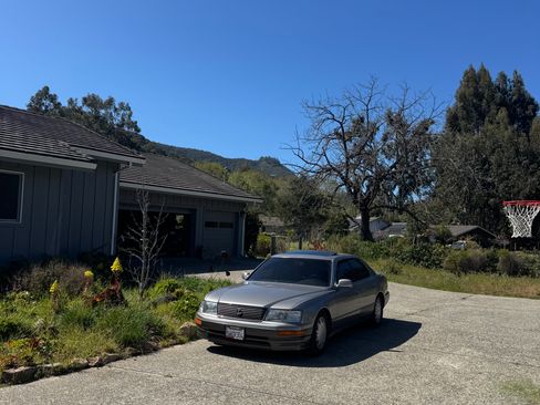 Used 1997 Lexus LS 400 RWD image 12
