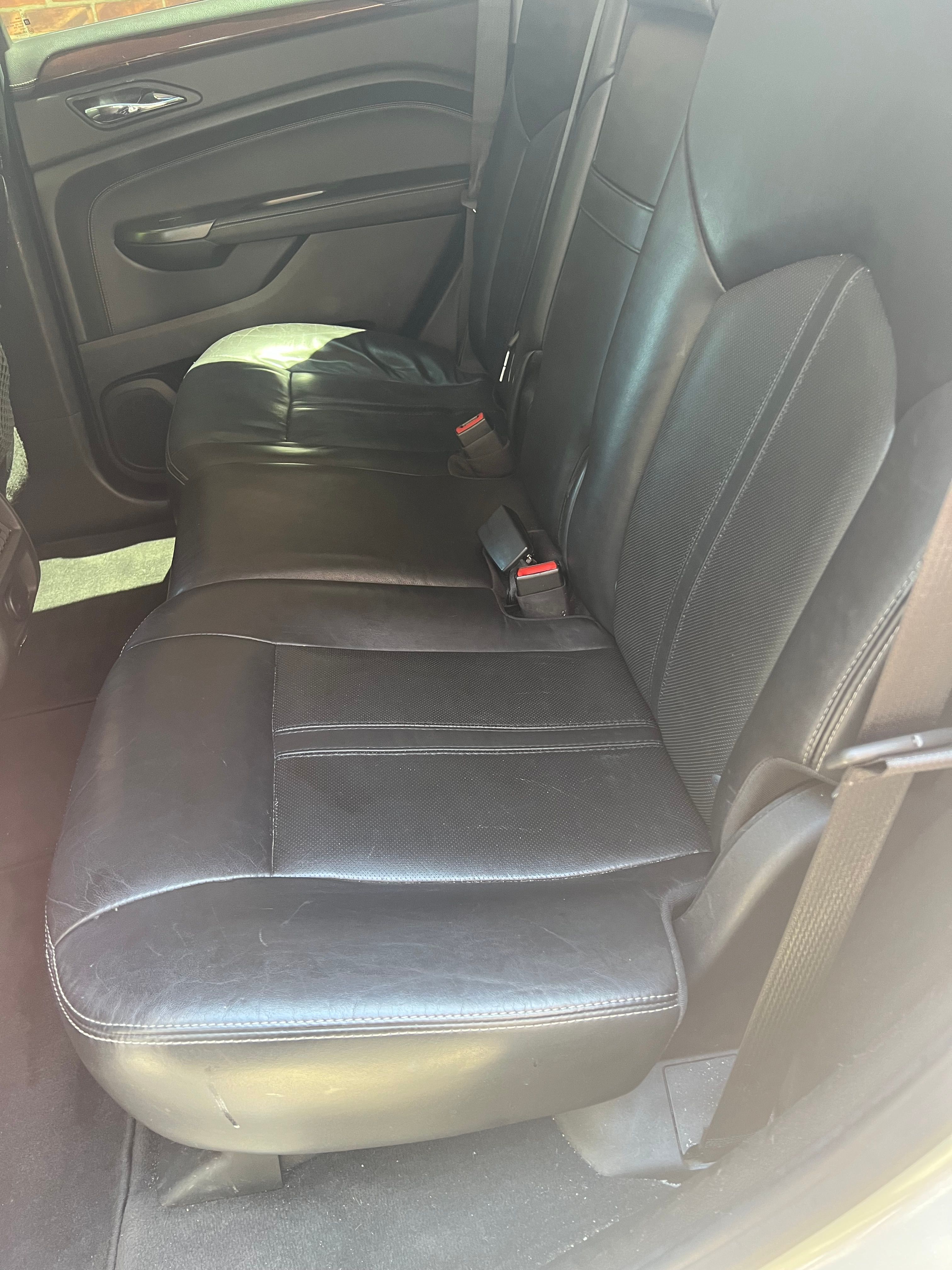 Used 2012 Cadillac SRX Luxury FWD image 12