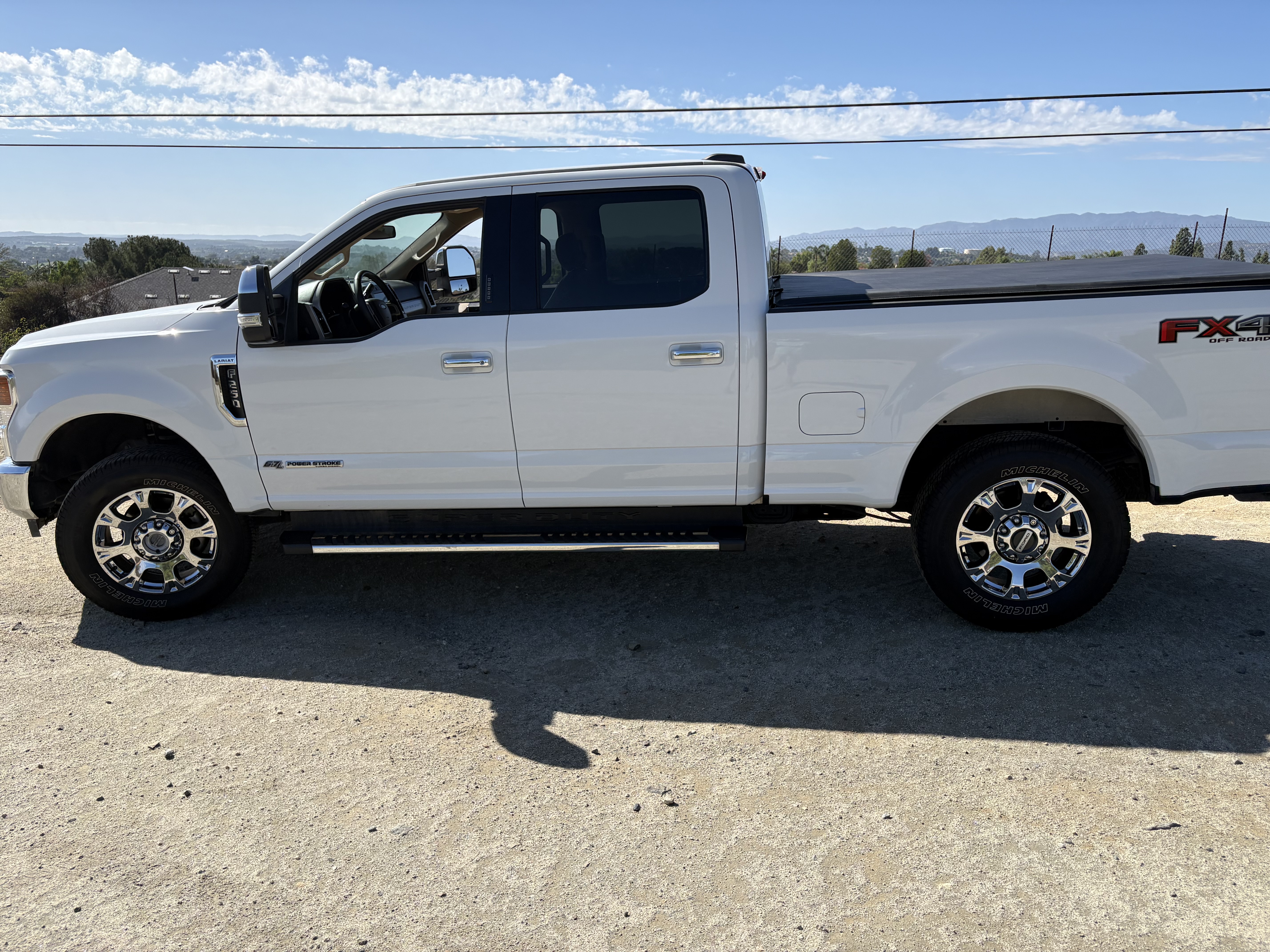 Used 2020 Ford F250 Lariat w/ Chrome Package AWD/4WD image 4
