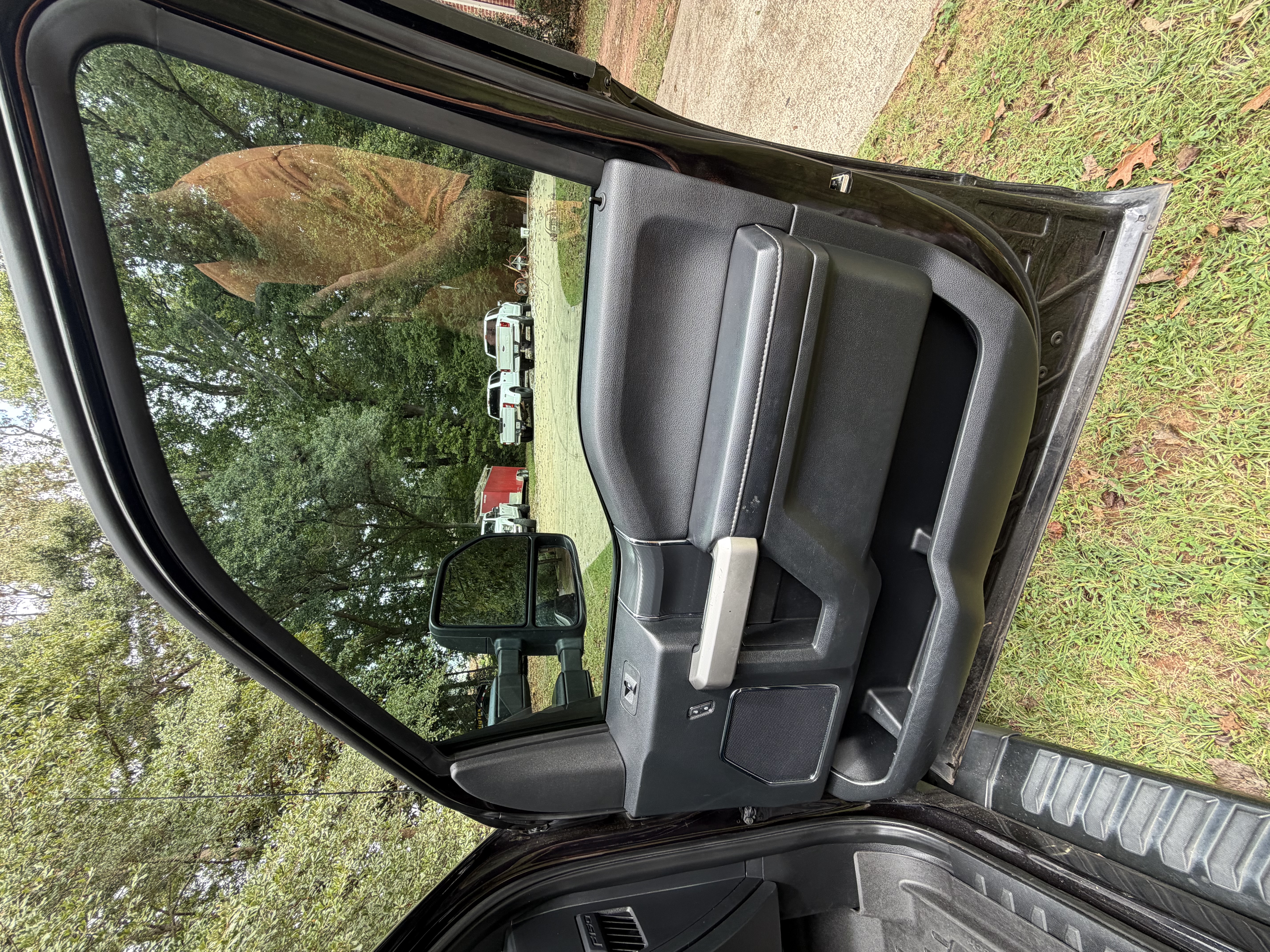 Used 2020 Ford F150 Lariat AWD/4WD image 12