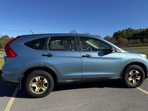 Used 2015 Honda CR-V LX image 1