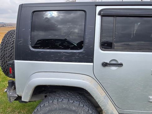 Used 2008 Jeep Wrangler Unlimited Sahara w/ Trailer Tow Group image 5