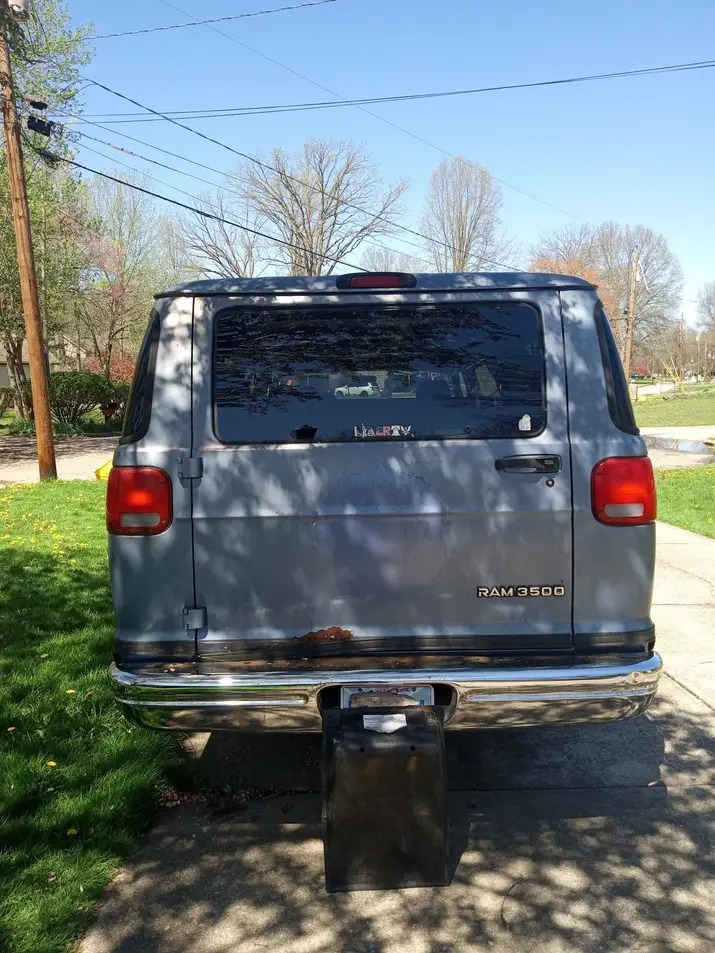 Used 1997 Dodge B3500 RWD image 5