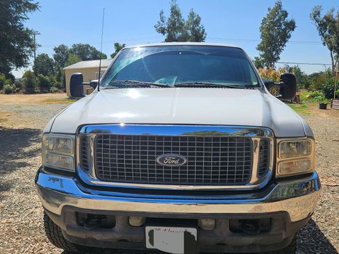 Used 2002 Ford F250 4x4 Crew Cab Super Duty image 4