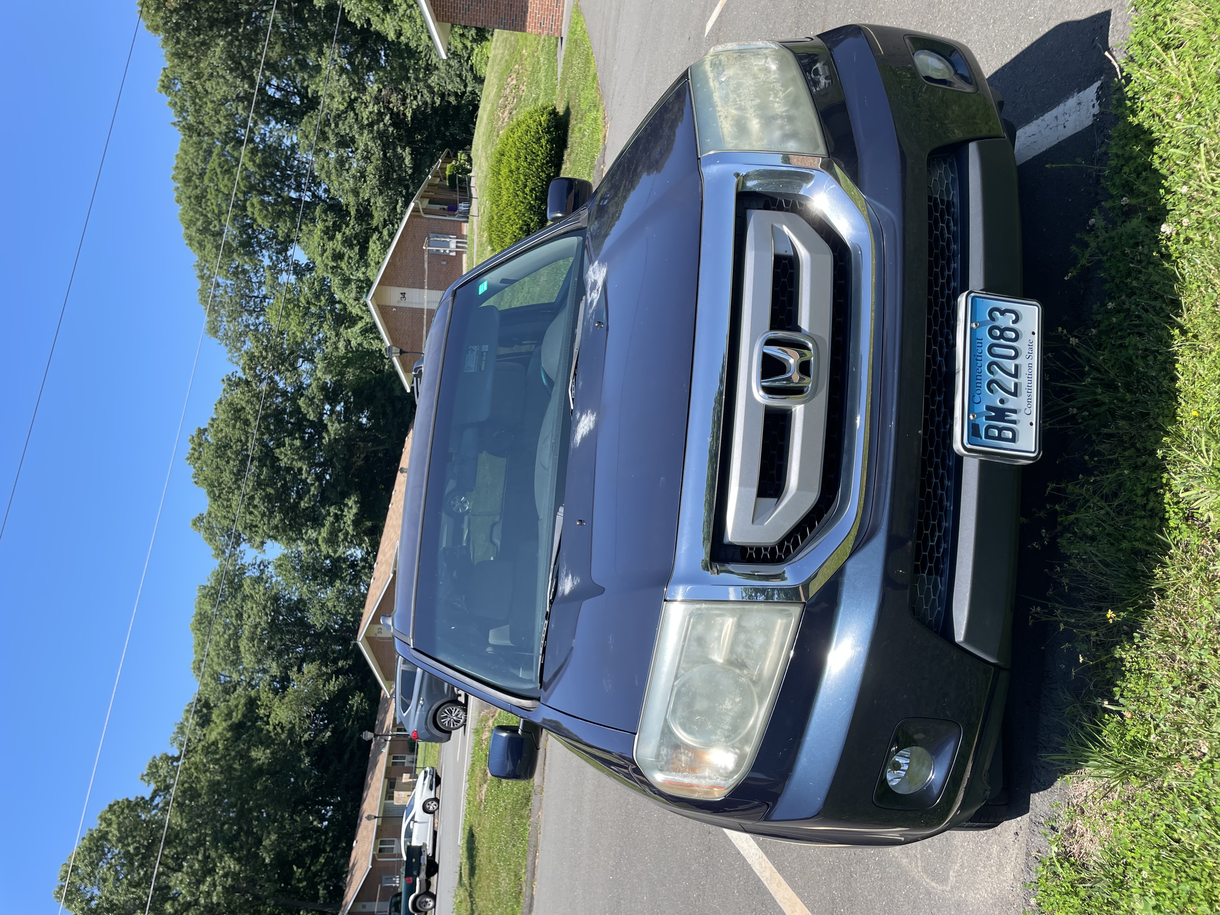 Used 2011 Honda Pilot EX image 1